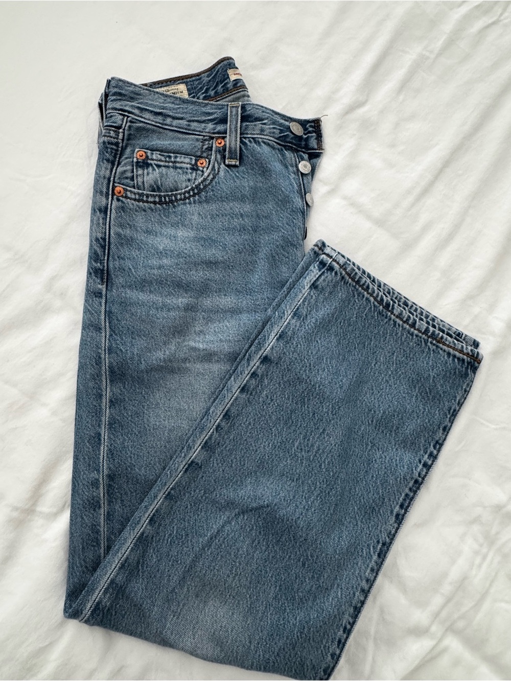 Levi’s Ribcage Straight Ankle Blue Denim Jeans
